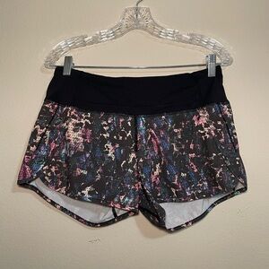 Lululemon Run Times Short *4-way Stretch Floral Sport Black Multi / Black Sz 6